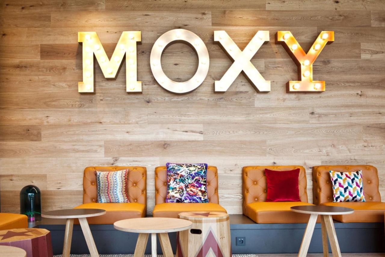 Moxy Rust Hotel Bagian luar foto